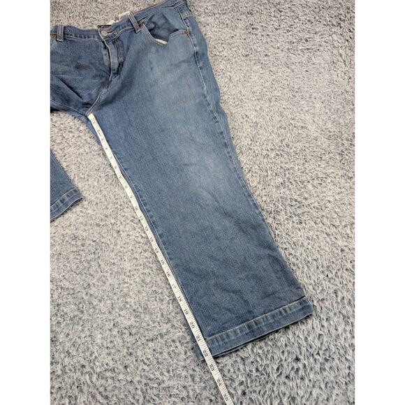 Levis 515 Jeans Womens 16 Blue Denim Capri Medium Wash Distressed Classiccore - Picture 7 of 9